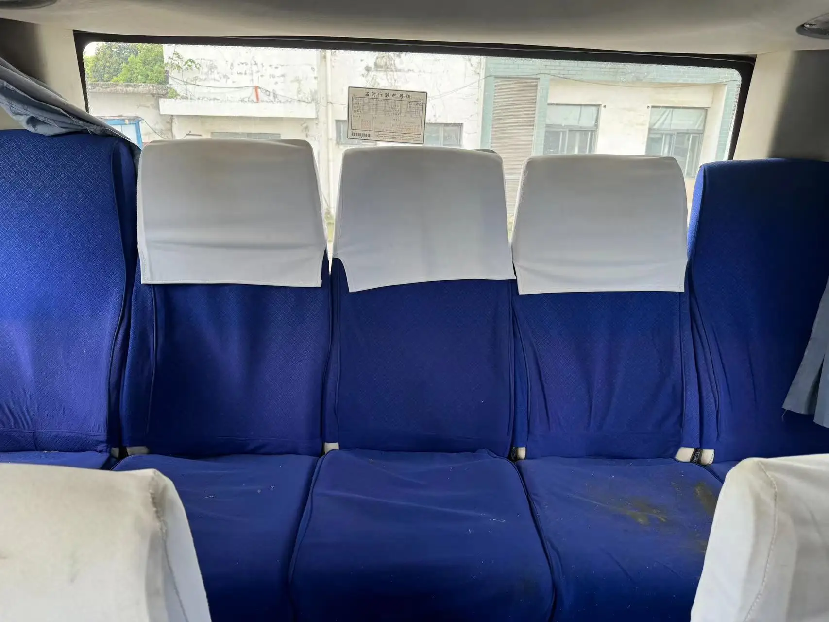 Recommended Kinglong Used 47 Passnger Bus Model XMQ6101 Right Hand Drive Coaches and Buses Autobus Second Hand Bus for Sale