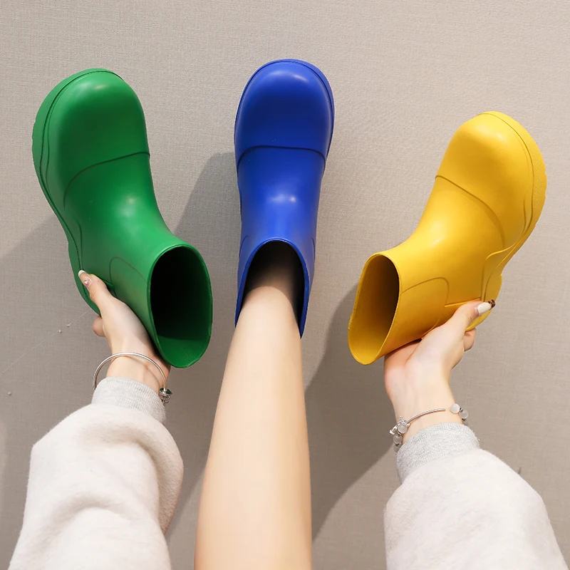 Wholesale waterproof rubber rain boots women  fashion adult ladies character eva rain boot ankle kid rain boot