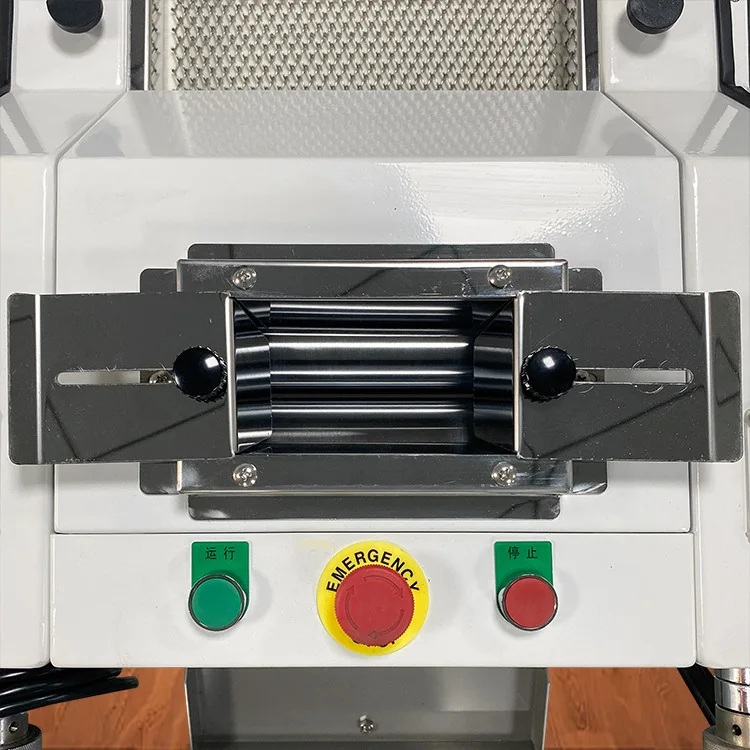 Pizza toast Rapid Dough Moulder with Moulding Range30-350g sheeting forming dough for french bread,hot dog bread,dinner roll