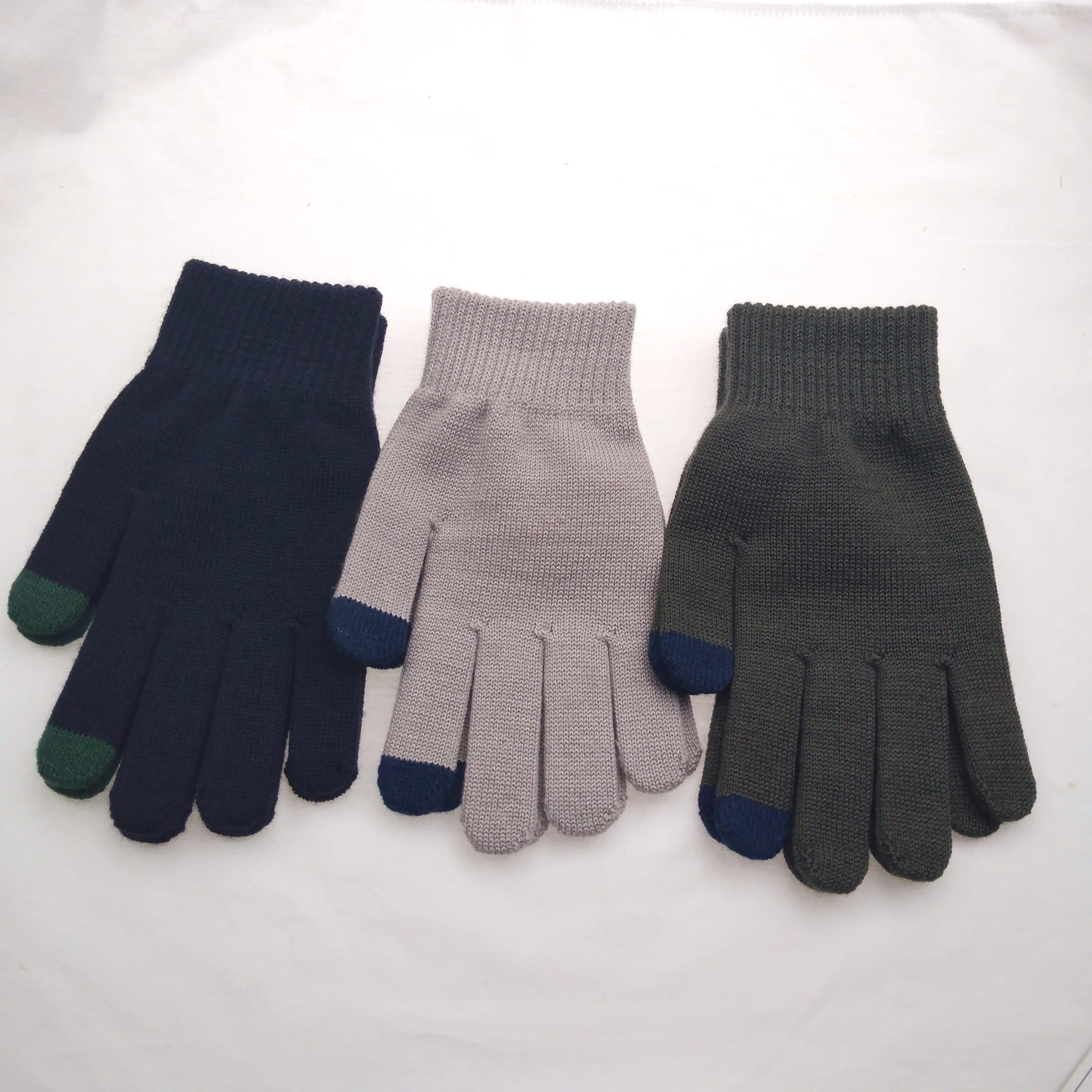 
Wool gloves touch screens Plucking Keep warm unisex Winter Five-finger Mittens 