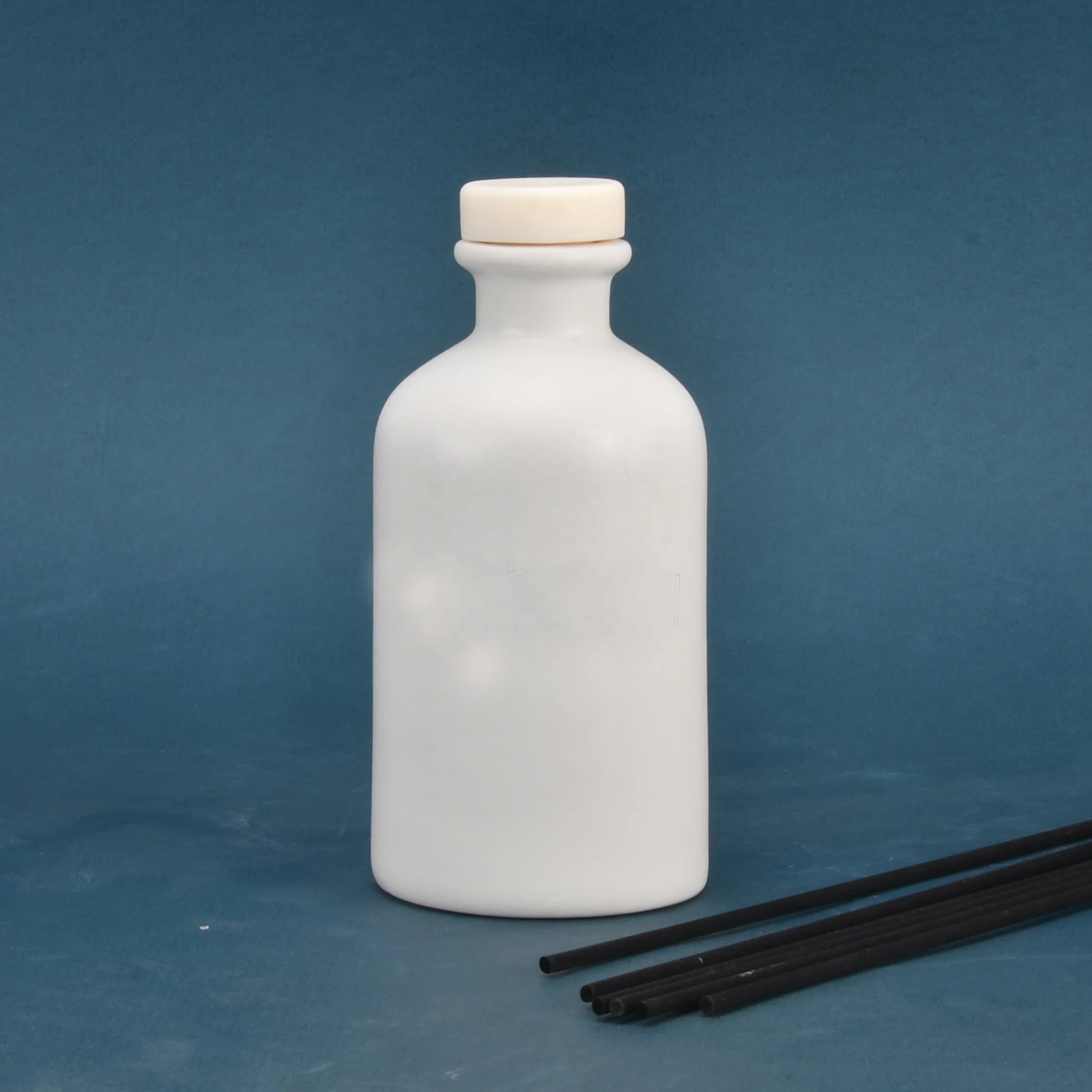 180ml Ceramic Reed Diffuser Set with Cork DIY Replacement Fragrance Accessories Boxed Oil Scented Bottles