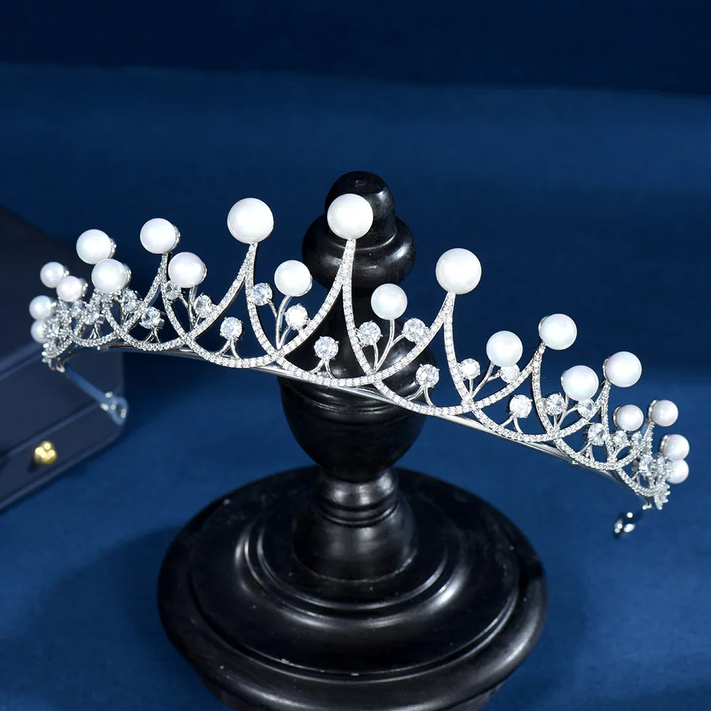 HIBRIDE Pearl Round Women Wedding Bridal Hair Accessories Fashion Party Gifts Cubic Zirconia Tiara and Crown Corona Prince C-99
