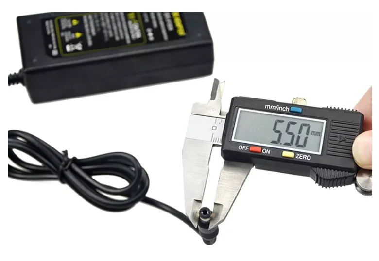 Desktop 12v Dc Adapter 12v 5a Ac Dc Adapter 12 Volt 5 Amp Power Adapter