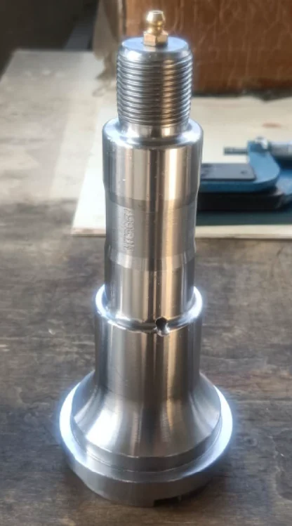 Customized forged straight spindle for trailer CNC machined precision OEM