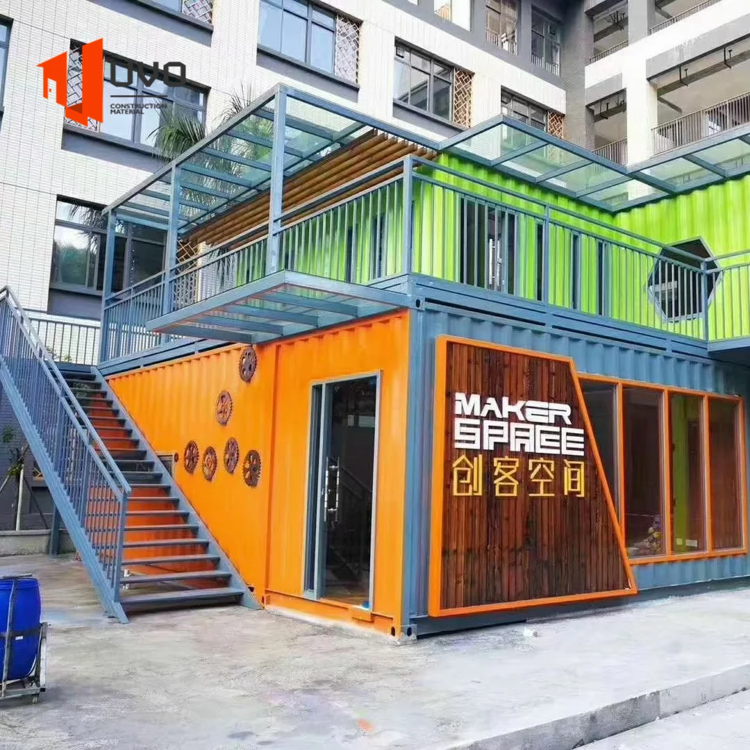 Food Truck Prefab Food Bus Pop up Coffee Shop Mobile Container Bar Fully Equipped Restaurant Steel Outdoor Sandwich Panel Door