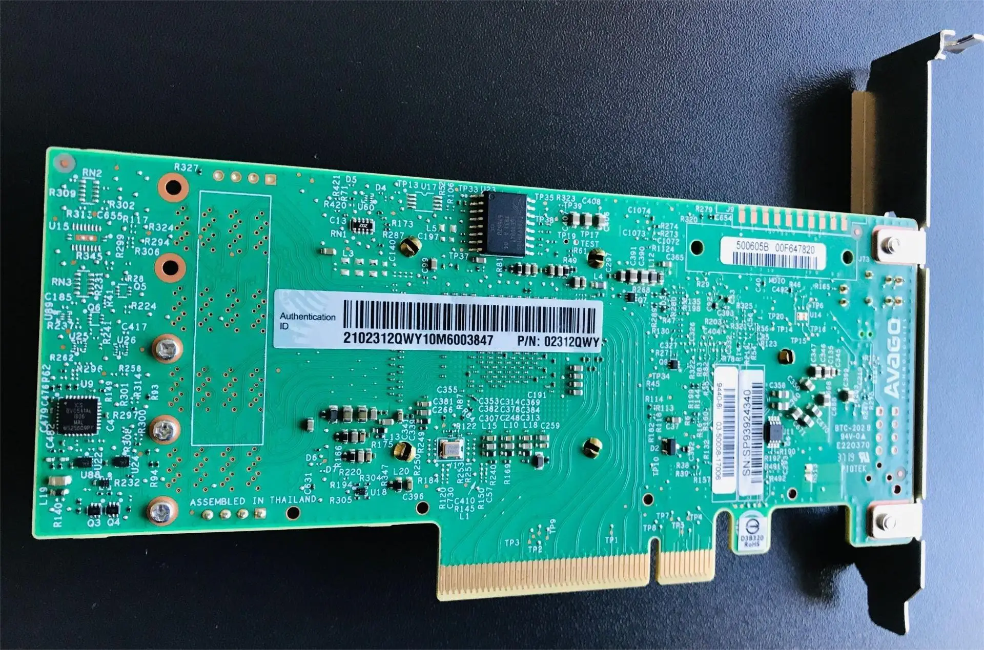 Китайский клиент новый 8-портовый контроллер 12Gbs SAS/SATA/PCI Express3.1 RAID 05-50008-02 MEGARAID 9440-8i