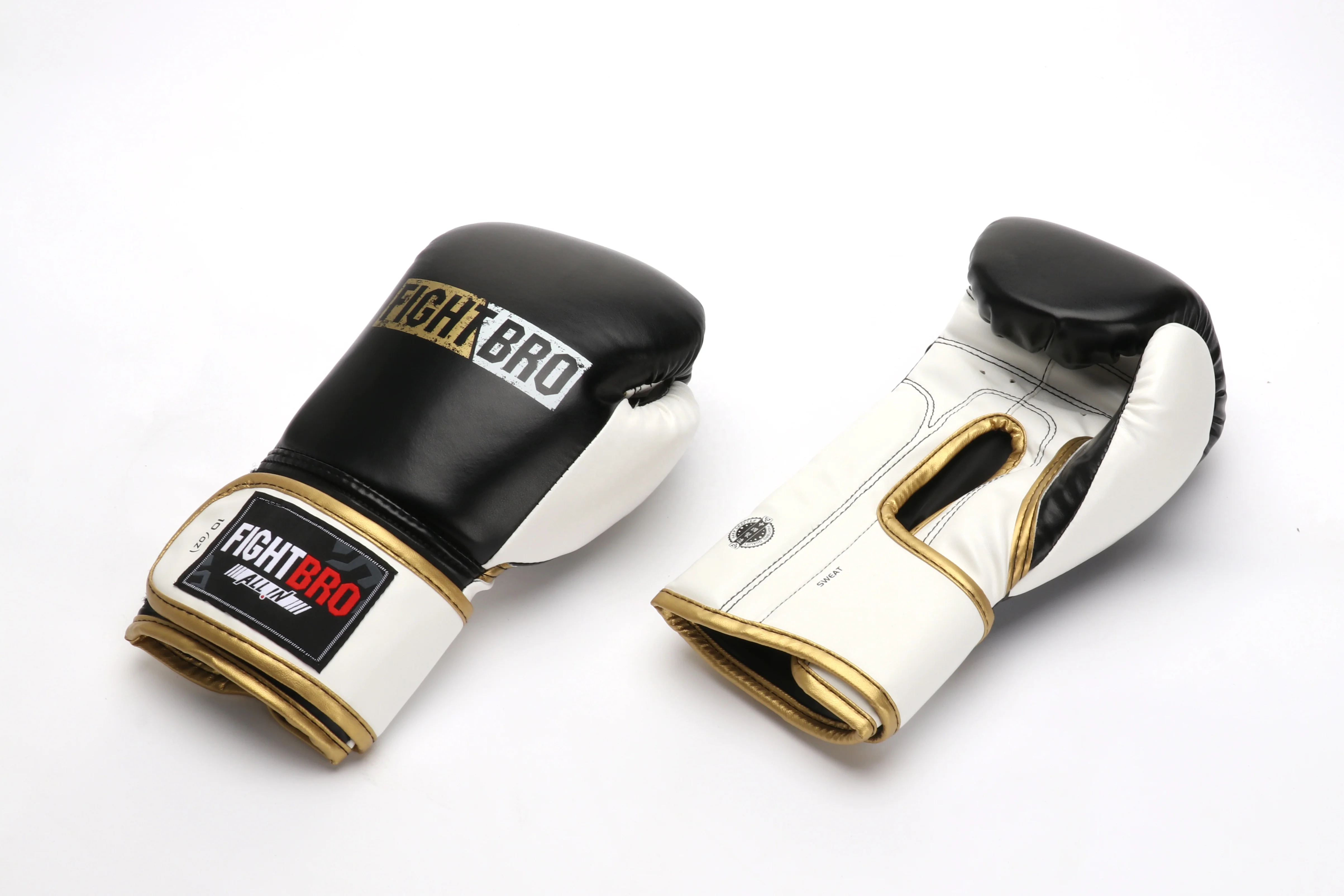 New Design Customerizes Training Boxing Gloves