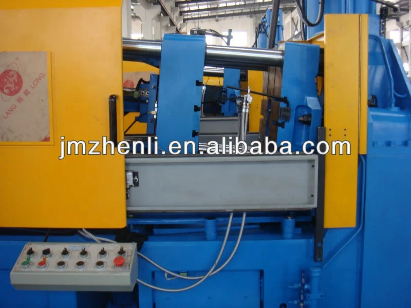 computer controlled hot chamber die casting machine to make key chains
