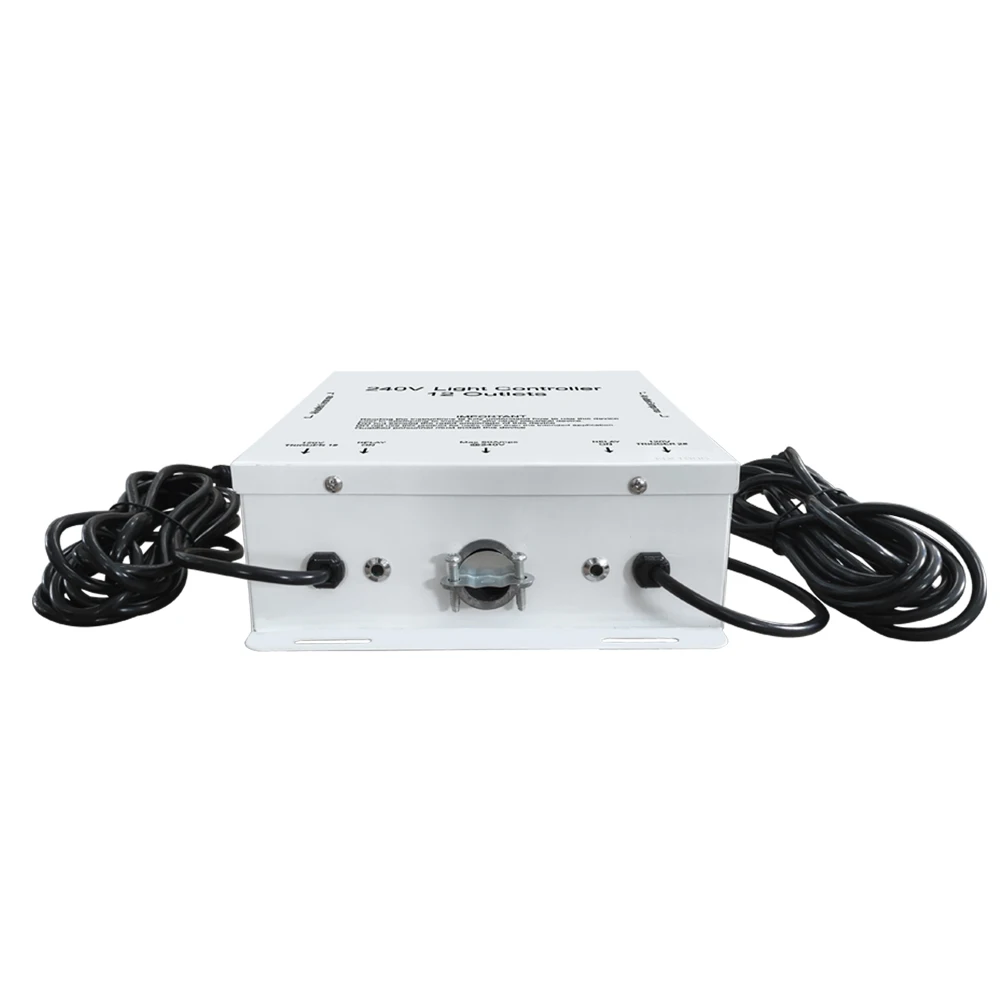 Chin-Up Hydroponics 120/240 Volt 12-Light Relay Controller with 2 Trigger cord for 12 Plug Grow Light Fixture