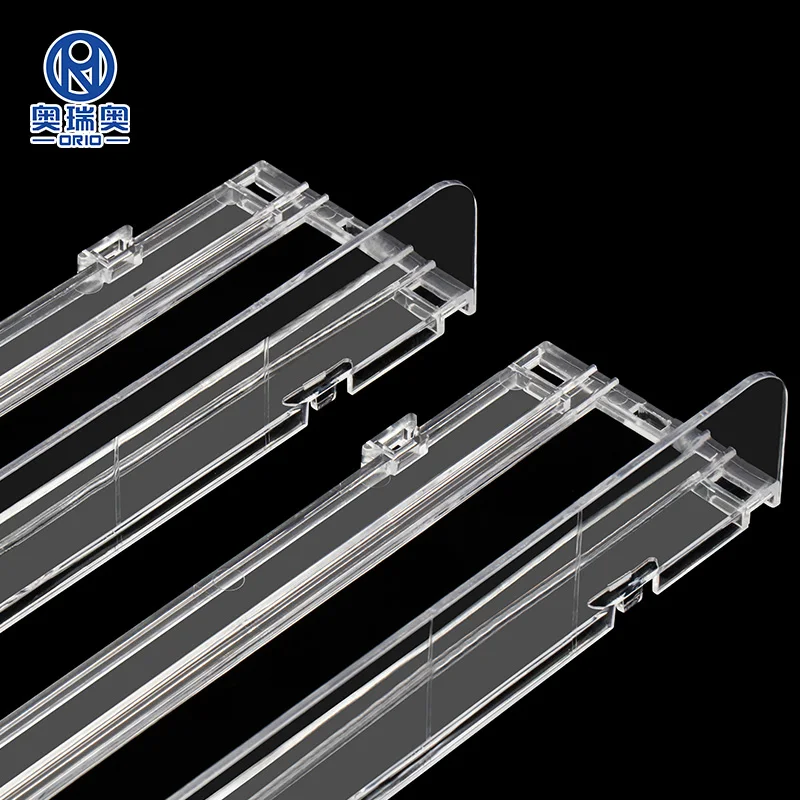 Пластиковая полка-дозатор для сигарет