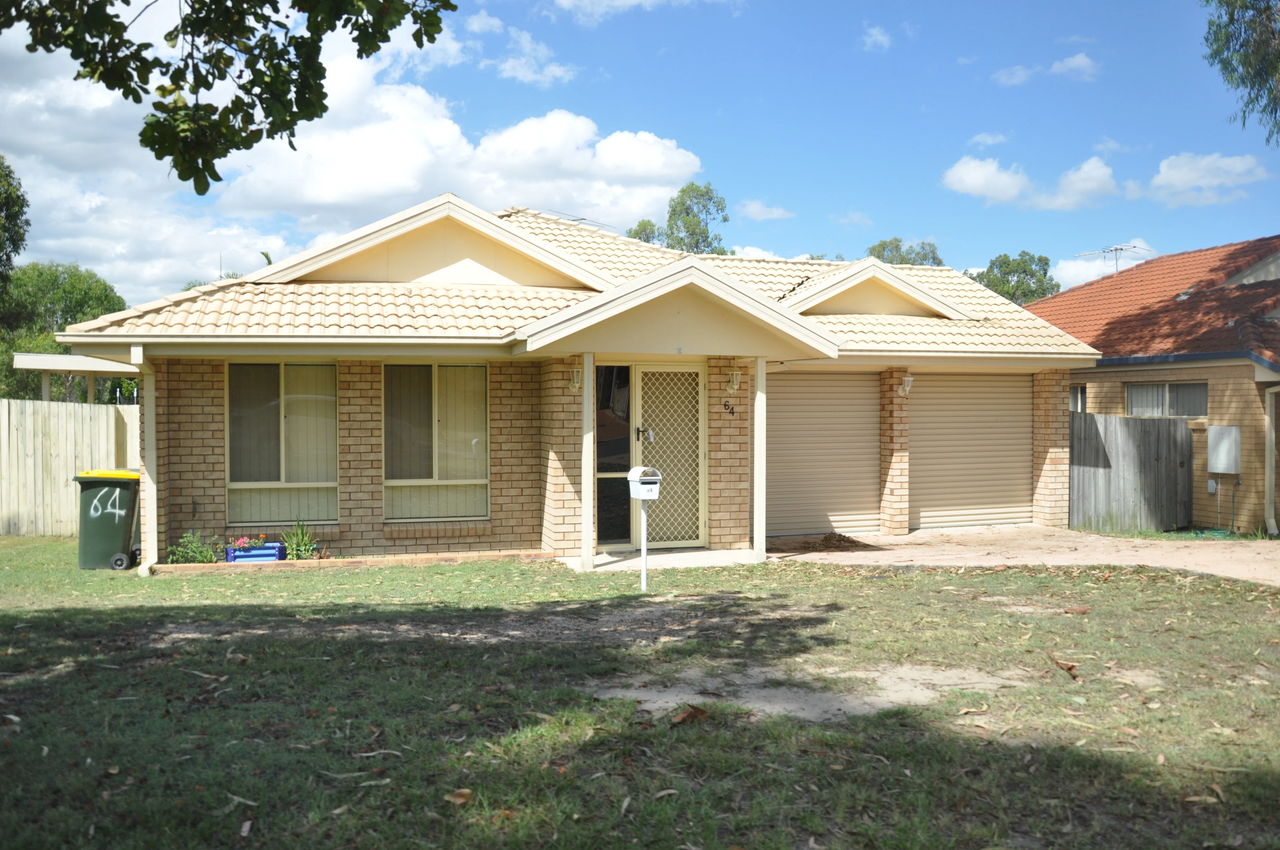 Paint or hot dip galvanize professional light steel structure construction villa building design