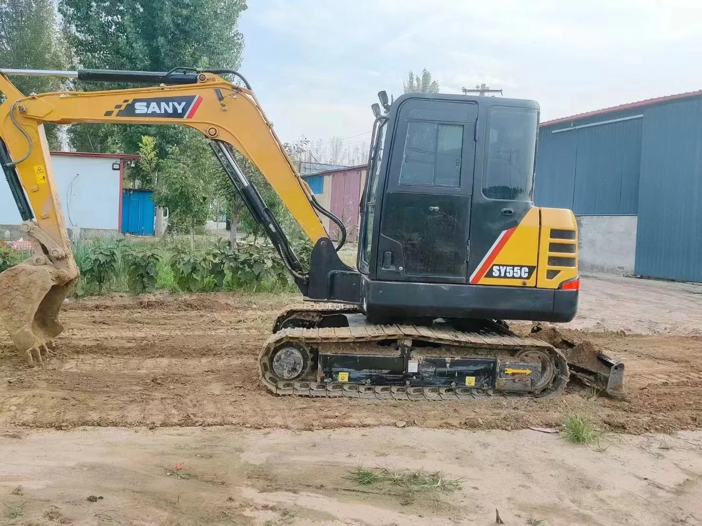 Продается новый маленький гидравлический экскаватор Sany 55Cpro сделано в Китае б/у