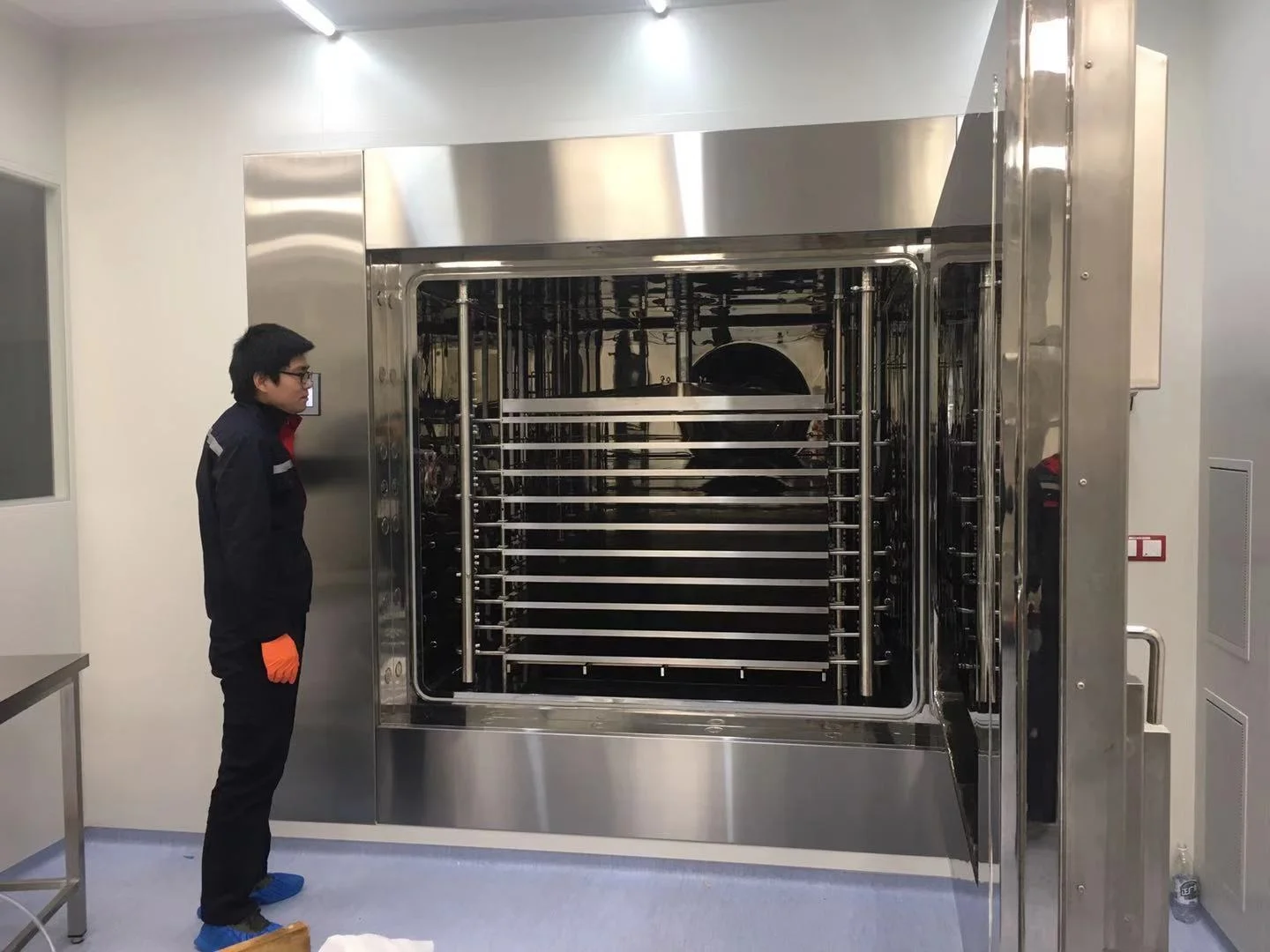 Meets the GMP Standard Technology Compact Integrated Design Freeze Dryer