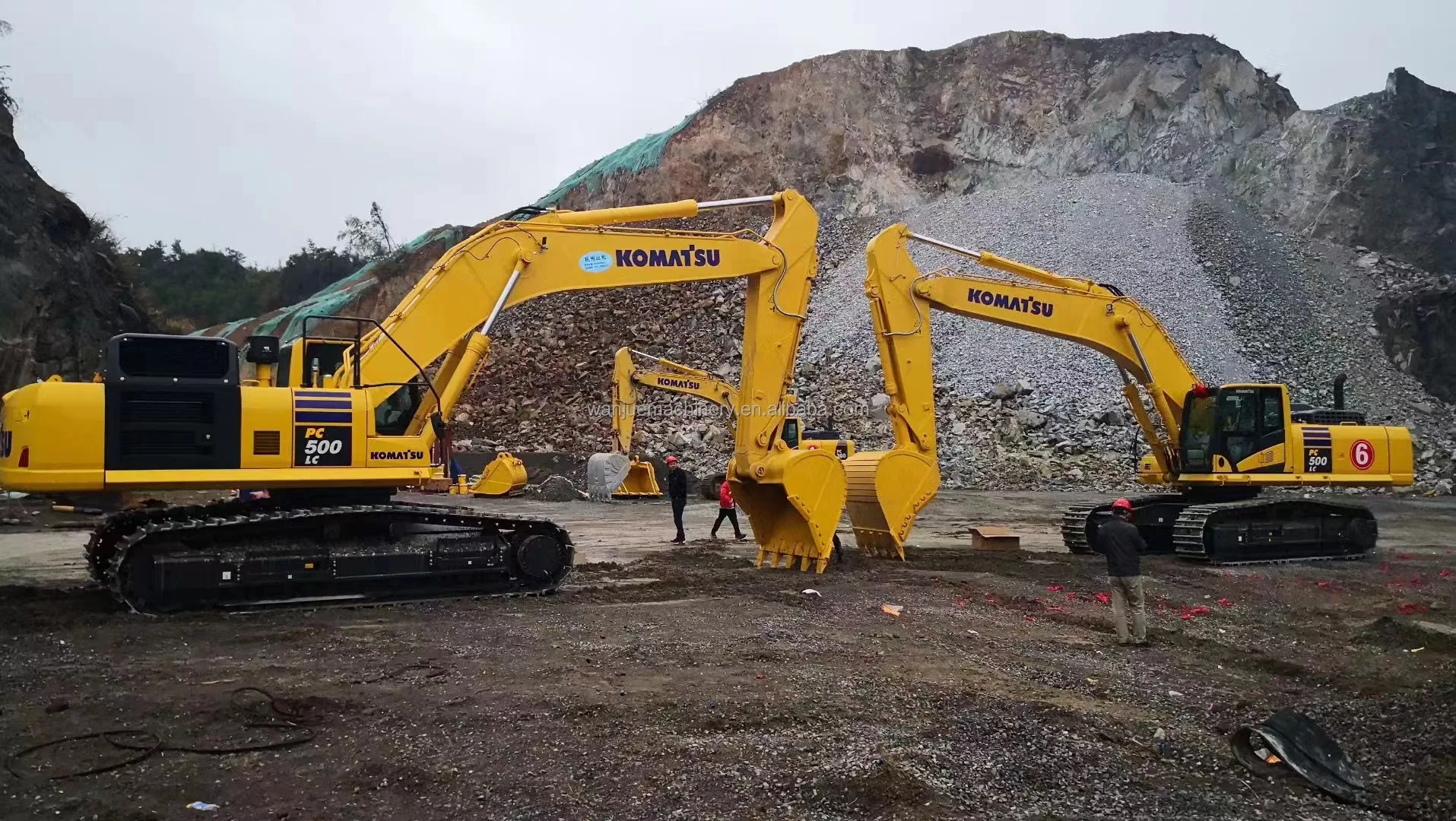 Высококачественный PC390-8MO Komatsu 40-тонный экскаватор новый гусеничный тип с основным двигателем дешевый PC390-8M0 для продажи