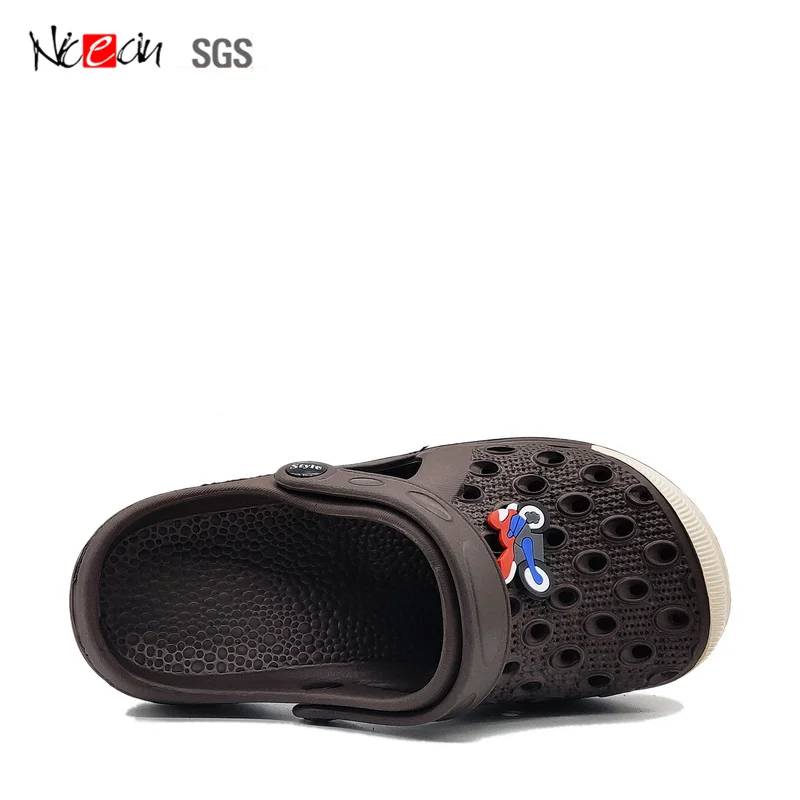 Оптовая продажа, пользовательская этикетка, садовая обувь для мальчиков, классные мотоциклетные сабо EVA