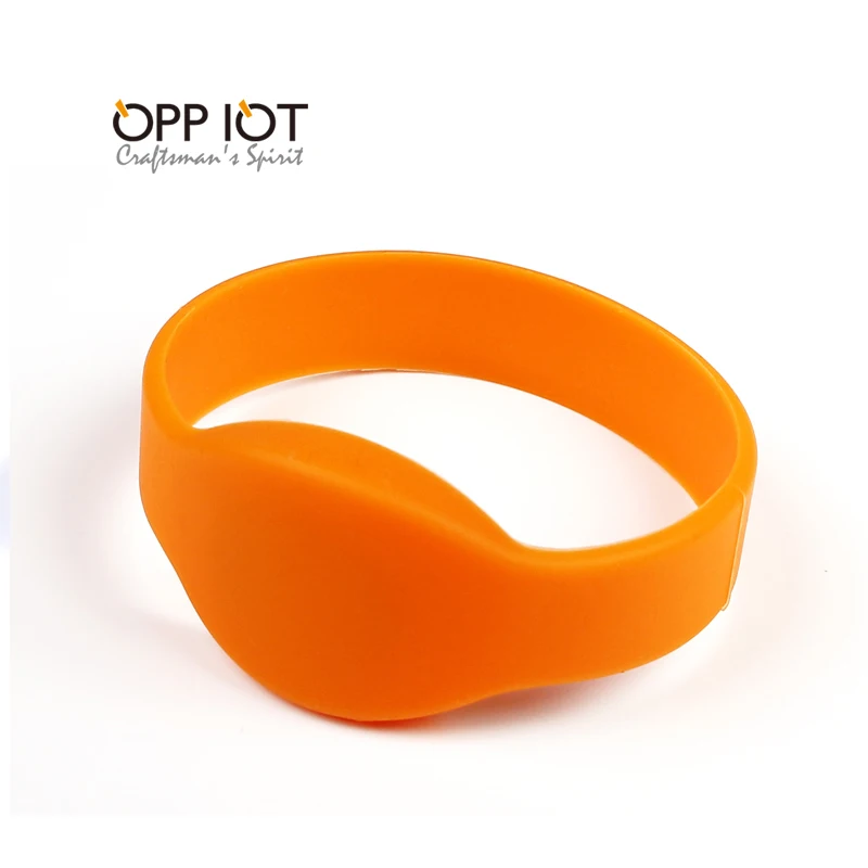 OP002 Wholesale Customized NFC Bracelet 13.56mhz RFID Silicone Wristband for Event