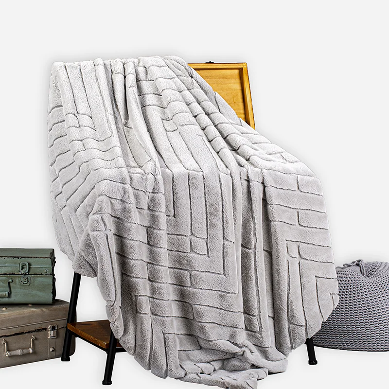 Ultra Warm  Polyester Blanket Double Layer Faux Fur Minky Reversible Throw
