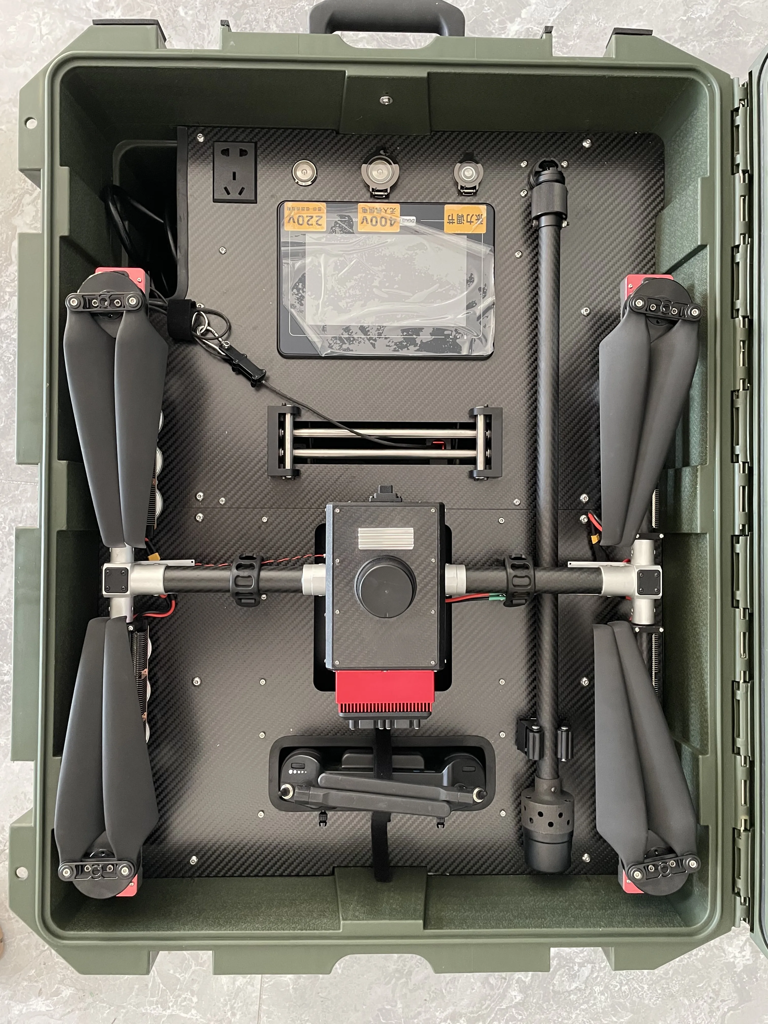Integrated tethered unmanned aerial vehicle lighting system, used for emergency lighting,engineering lighting