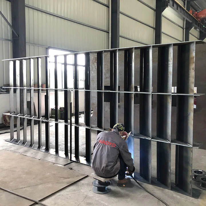 
30cbm Trucking Loading Port Eco Hopper On Truck 