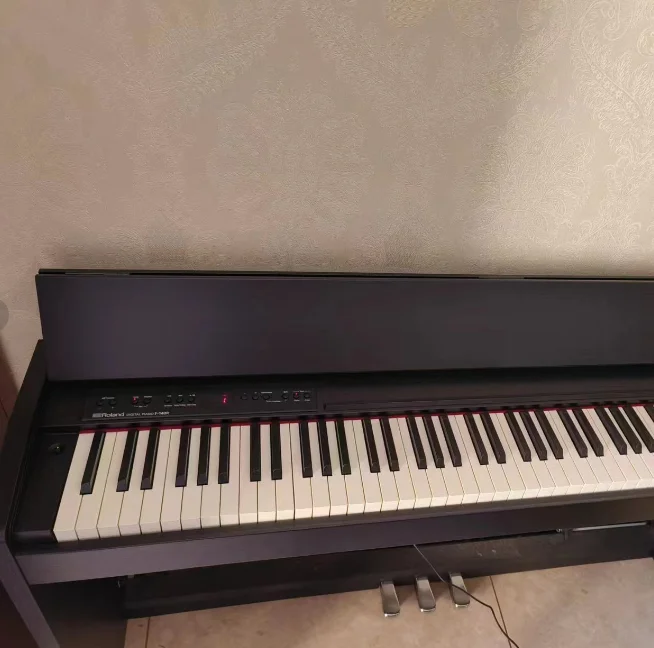 Used Secondhand Digital Piano Keyboard type:88 Keys Hammer Keyboard F140r