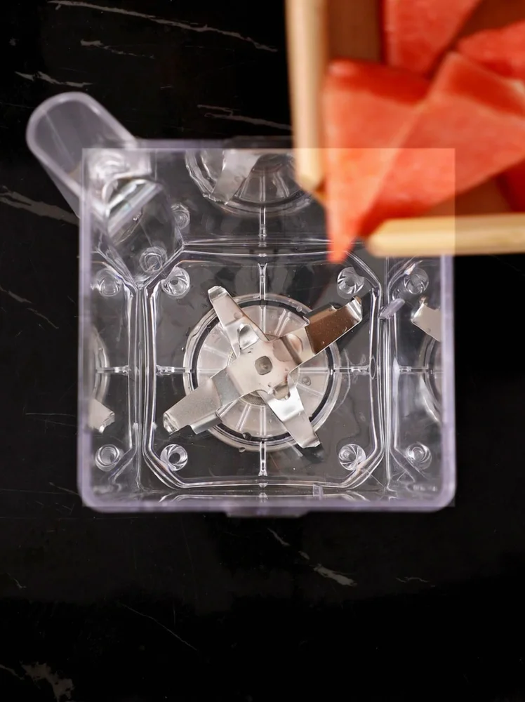 2.5Hp Carbon Brushless DC Motor Blender With Soundproof Cover Commercial Smoothie Blender Machine