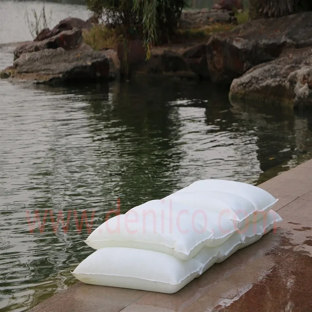 High super absorbent nonwoeven polymer water barrier sandbags flood door dam gate