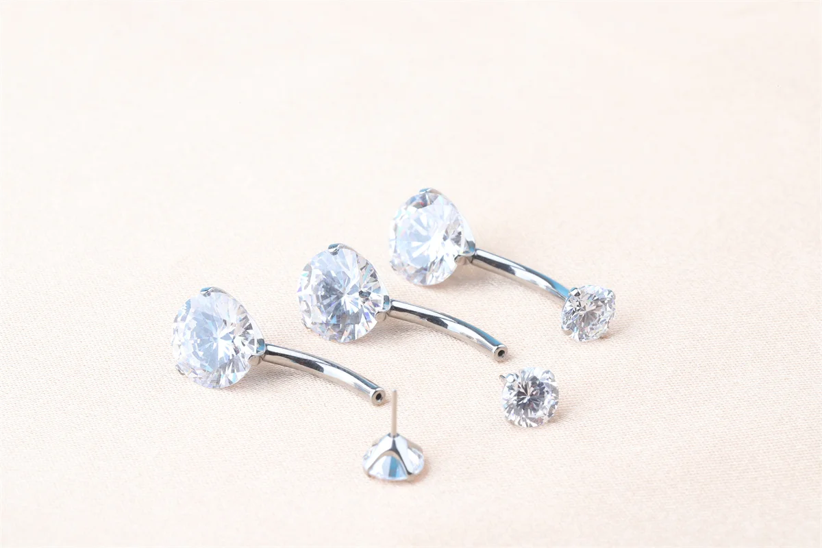 Wholesale F136 Titanium Prong Set Cz Banana Belly Ring Threadless Belly Navel Ring Piercing Jewelry For Women