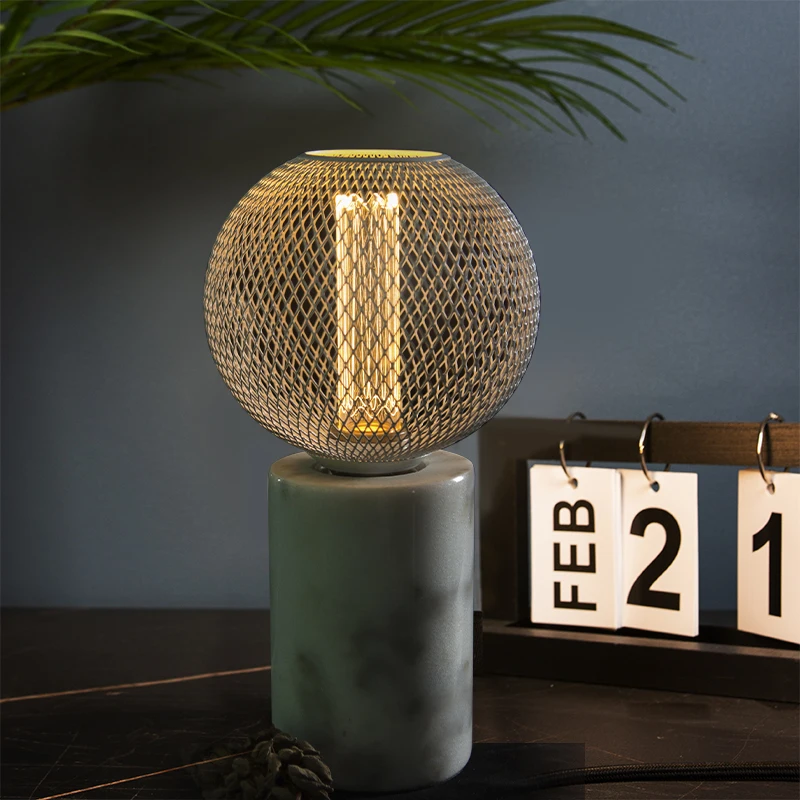 Vintage Edison Bulb 2.5W/3.5W/4W Incandescent Dimmable Home Decoration Light Metal Cage Filament E27 Base