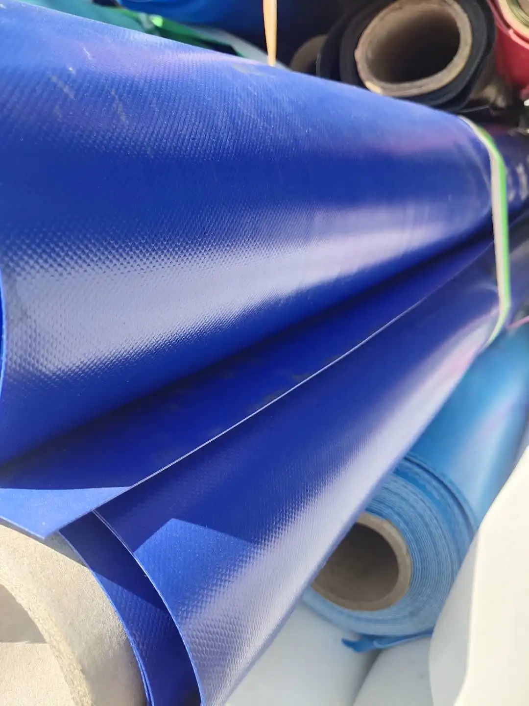 China suppliers Alibaba pvc tent fabric stock lot