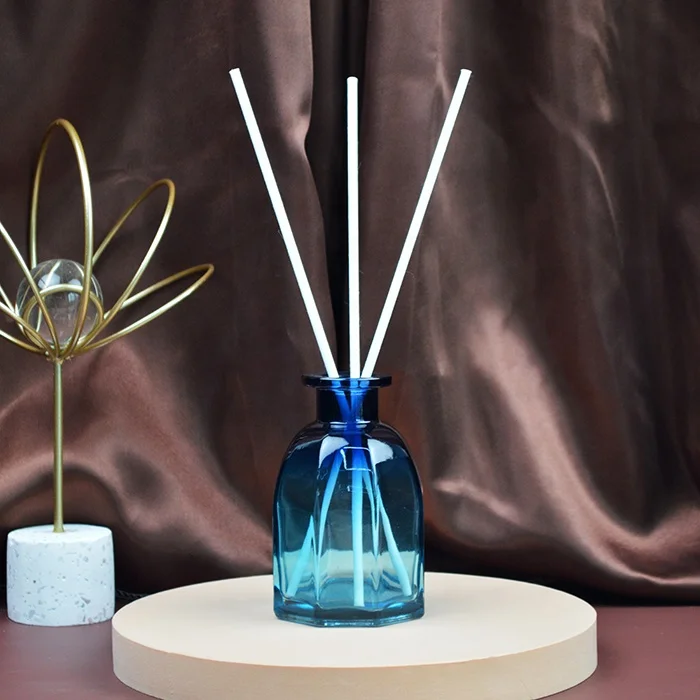 wholesale hot sale 130ml hexagonal room perfume bottle fragrance diffuser with rattan