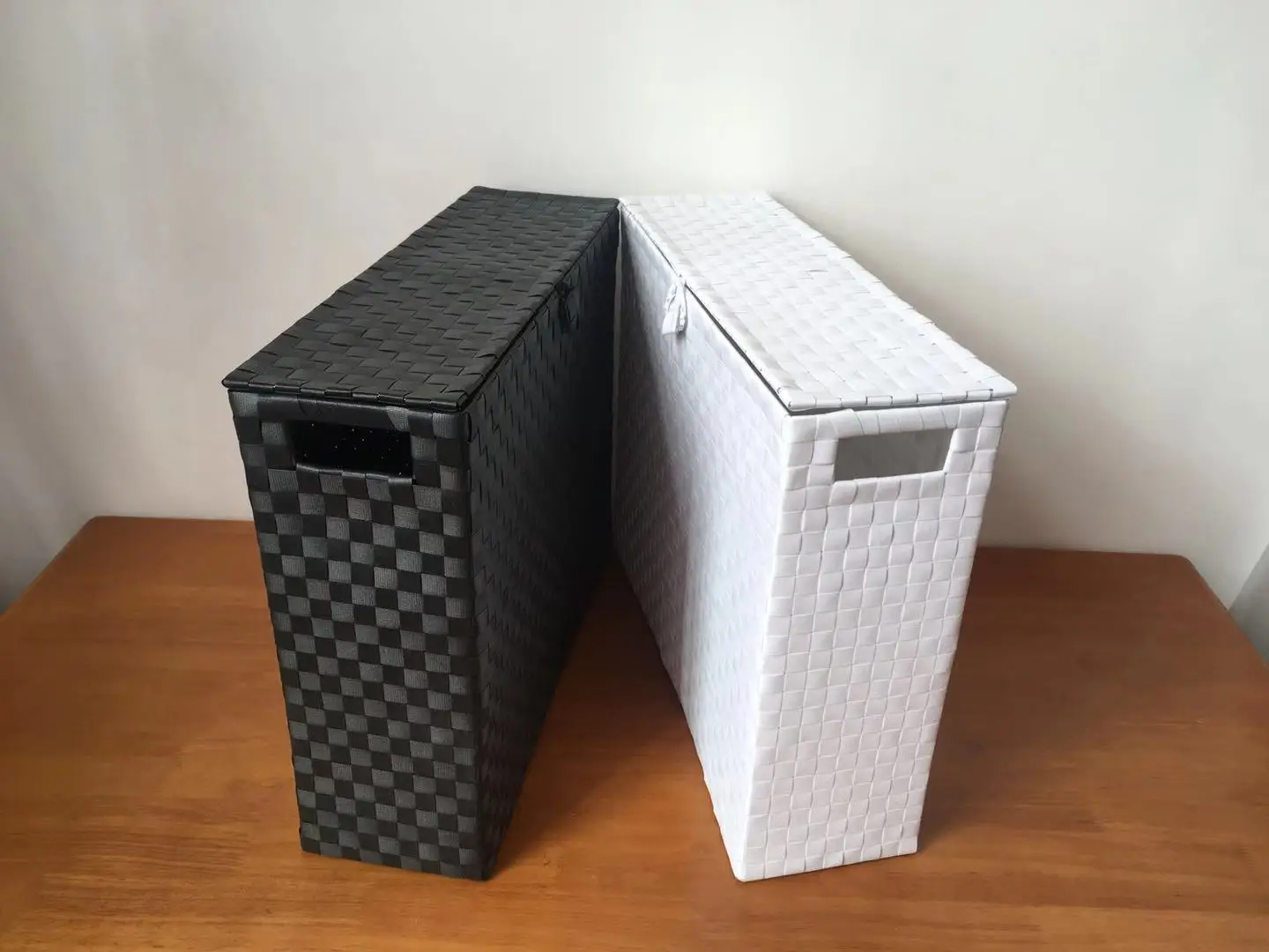 Plastic PP Woven Basket Storage Clothes Laundry Basket With Lid Lock