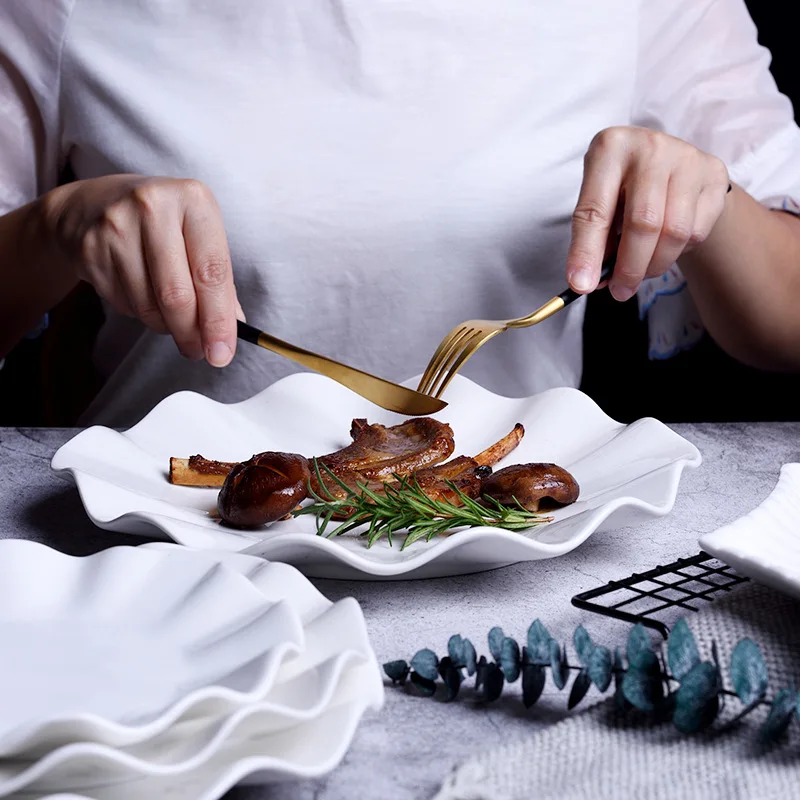 Savall HoReCa White ceramic tableware hot dishes Octagonal lotus leaf shape plate dishes  hotel restaurant creative