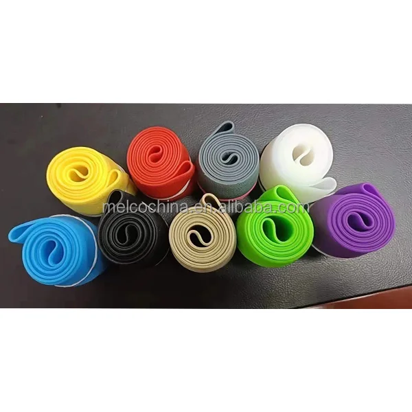 MELCO Low MOQ High quality Pink Black Plastic steering wheel protector Rubber Resin car silicone steering wheel case cover