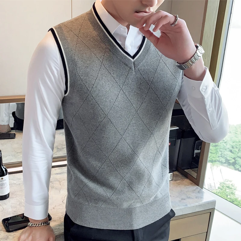 Low Moq Custom Autumn Winter V Neck Sleeveless Thick Warm Soft Cotton Pullover Man Fashion Sweaters From Manufacturer