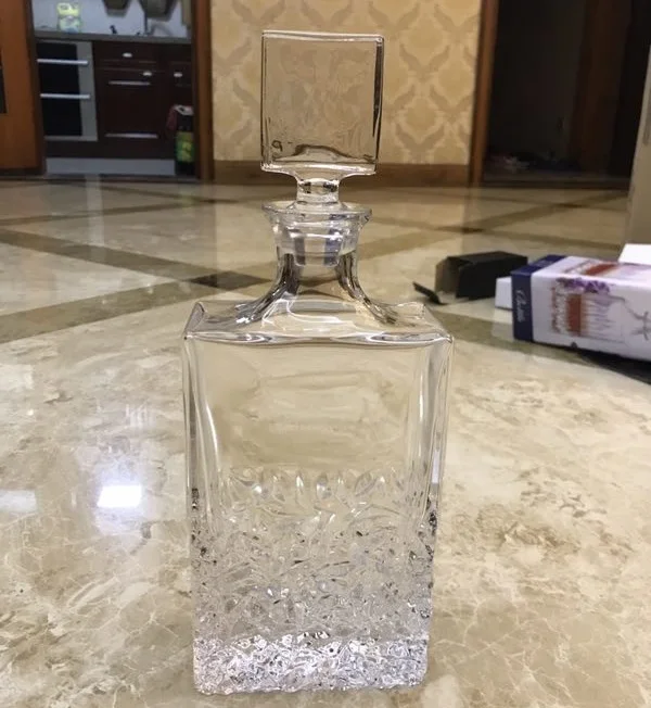 750ml 500ml fancy glass vodka alcohol spirits liquor whisky wine bottle with lid