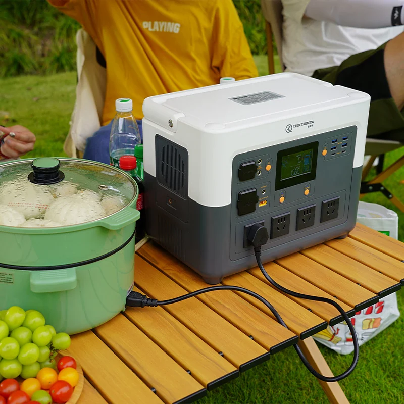 1024WH outdoor camping portable supply power station with solar generator 1800W with cheap price