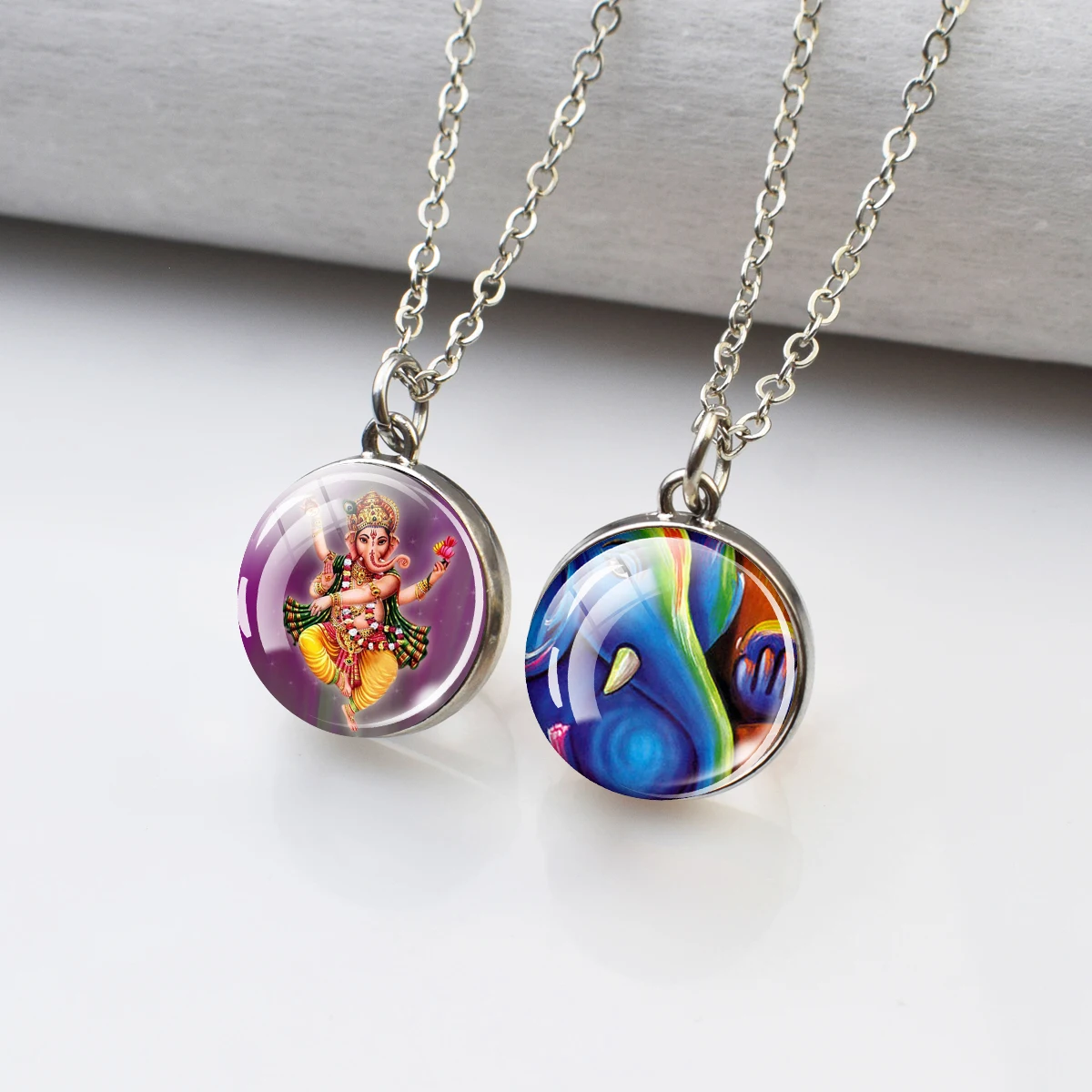 Ganesha Ganapati Ganesh Glass Ball Crystal Pendant Amulet Jewelry Pendant India God of Wealth Necklace