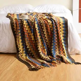 Hot sale bohemian decor stripe tassel knit blanket pattern puffy blanket for native american blanket