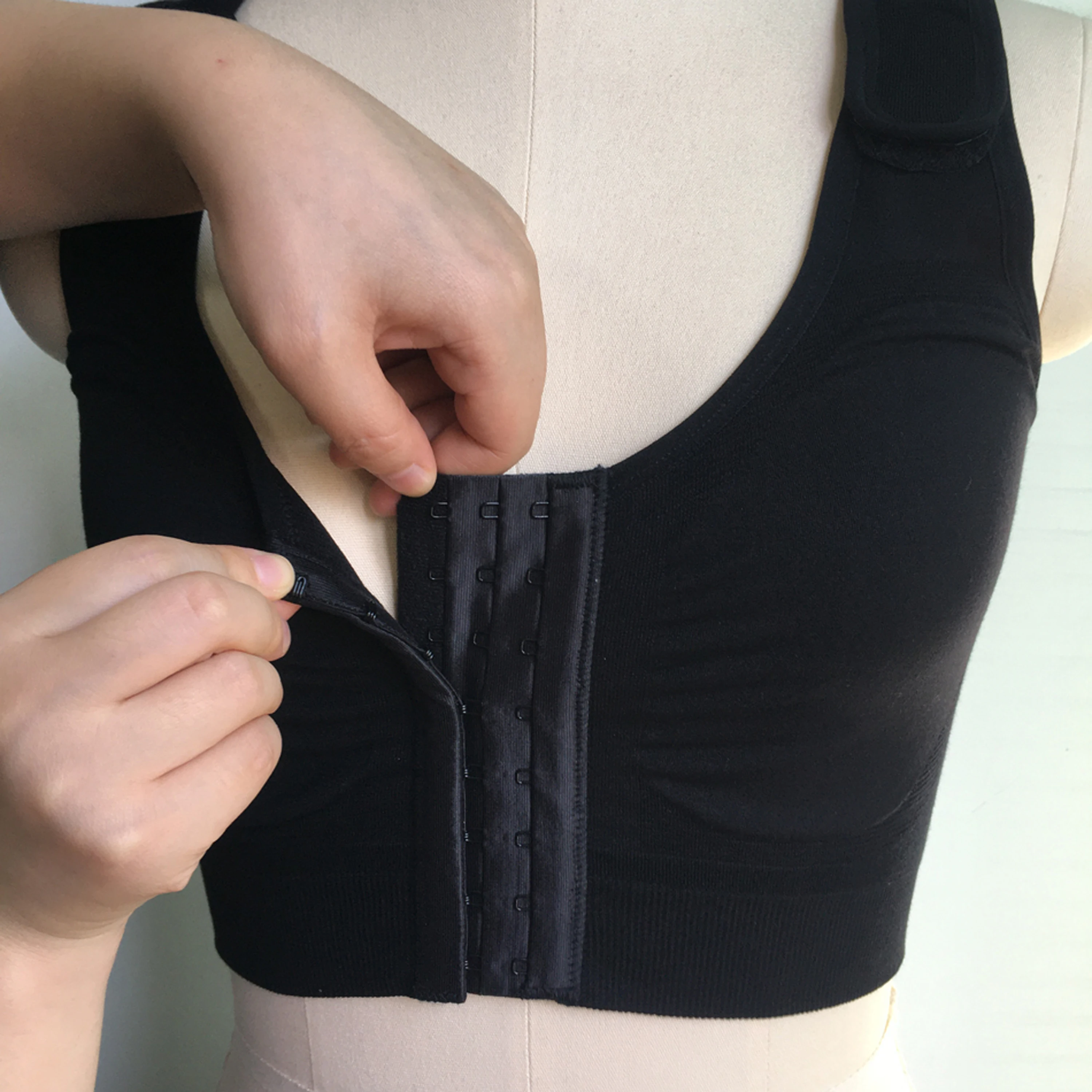 Sustainable bamboo wirefree seamless mastectomy bras hook and eye front closure post surgical support bra with adjustable straps