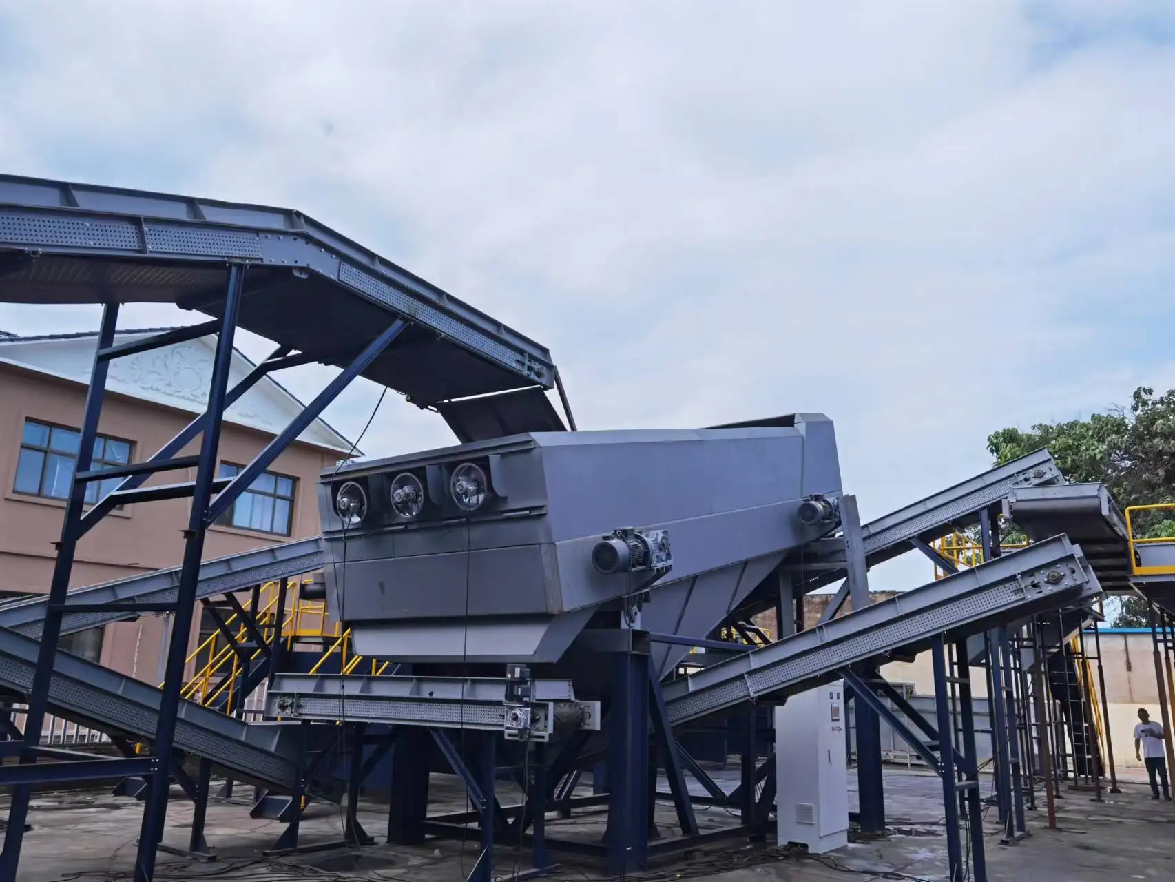 Environmental solid waste recycling plant/City waste garbage sorting machine