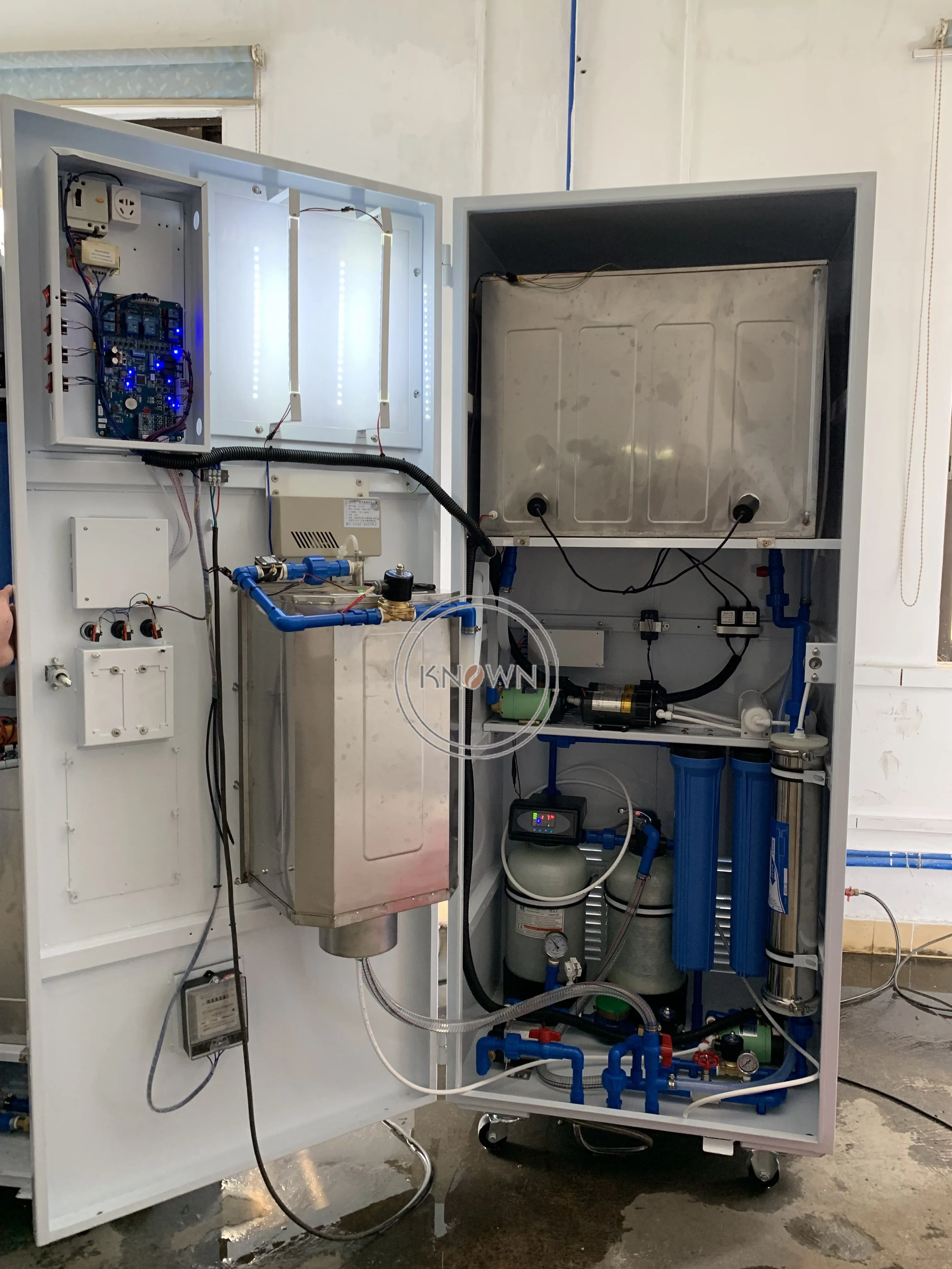 2024 Water Vending Machine with RO System Filter and Front Door Open Design Easy Install water vending machine