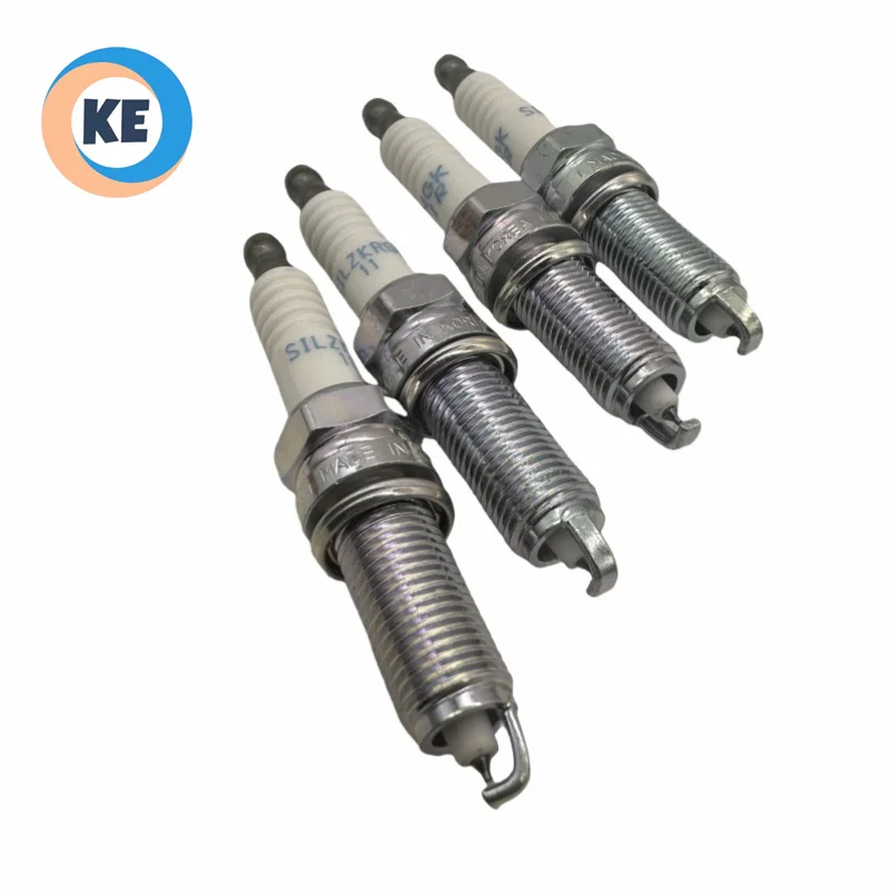 The new platinum spark plug is suitable for Kia Hyundai Korea 18844-10060 18847-08220