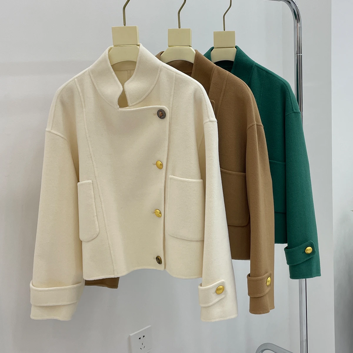 10%Cashmere 90%merino wool ODM knitted Customized Wholesale Women Parka Winter Coats For Ladies Women