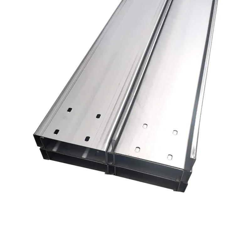 Горячеоцинкованная прогородка, индивидуальный фотогальванический кронштейн, стальная конструкция Q235, холодноформованная пробивная U-образная стальная прогородка