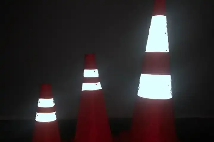 Road emergency collapsible cone Traffic barrier warning cone Vehicle portable reflective traffic cone