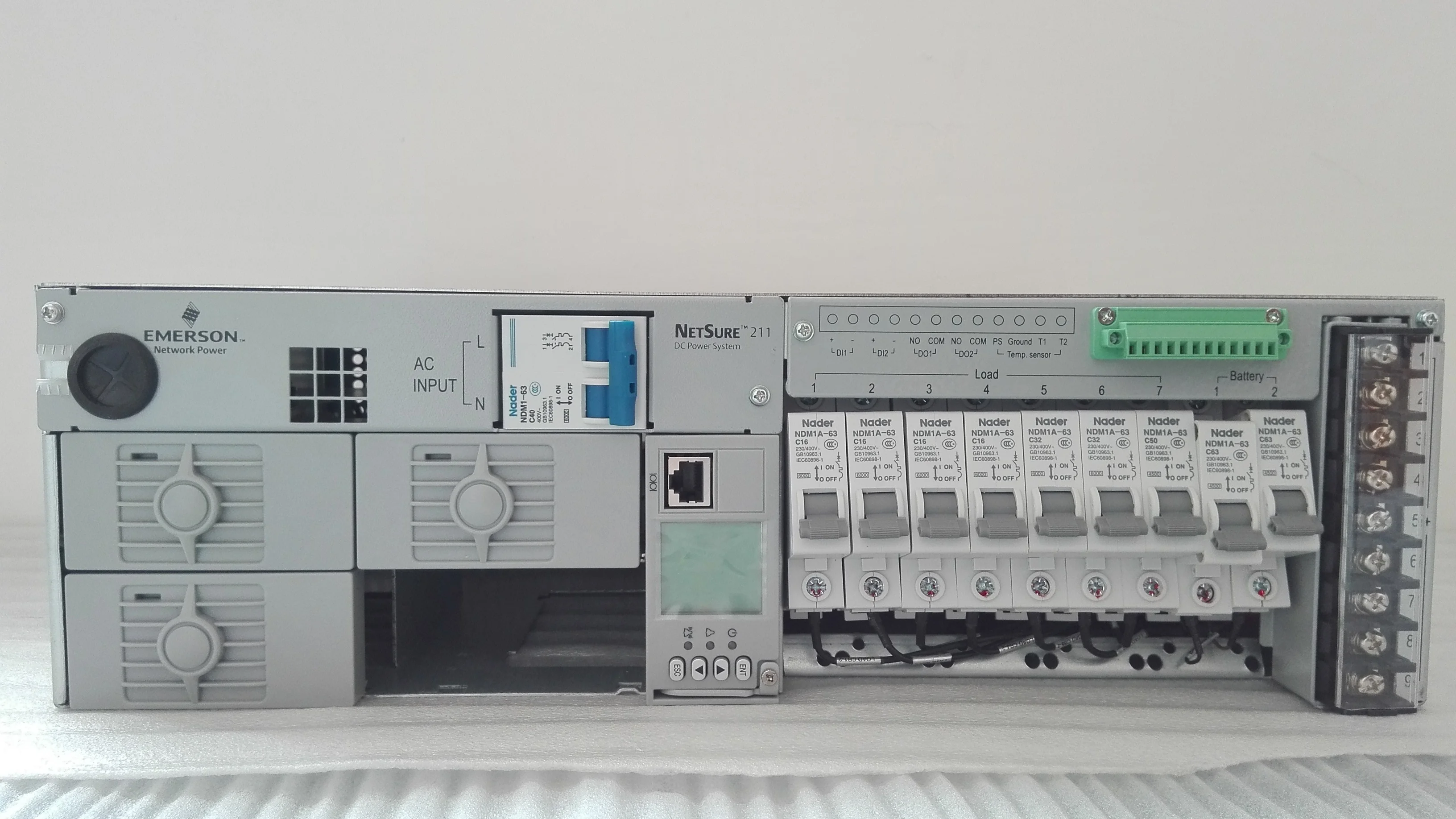 Good Price Original Emerson/Vertiv 48V 80A DC Power Supply Embedded Power System Netsure 211 C46