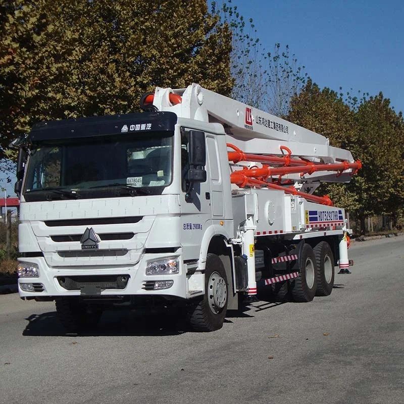 HTO SALE ! 48m Concrete Pump Truck WITH five arms and Closed hydraulic system