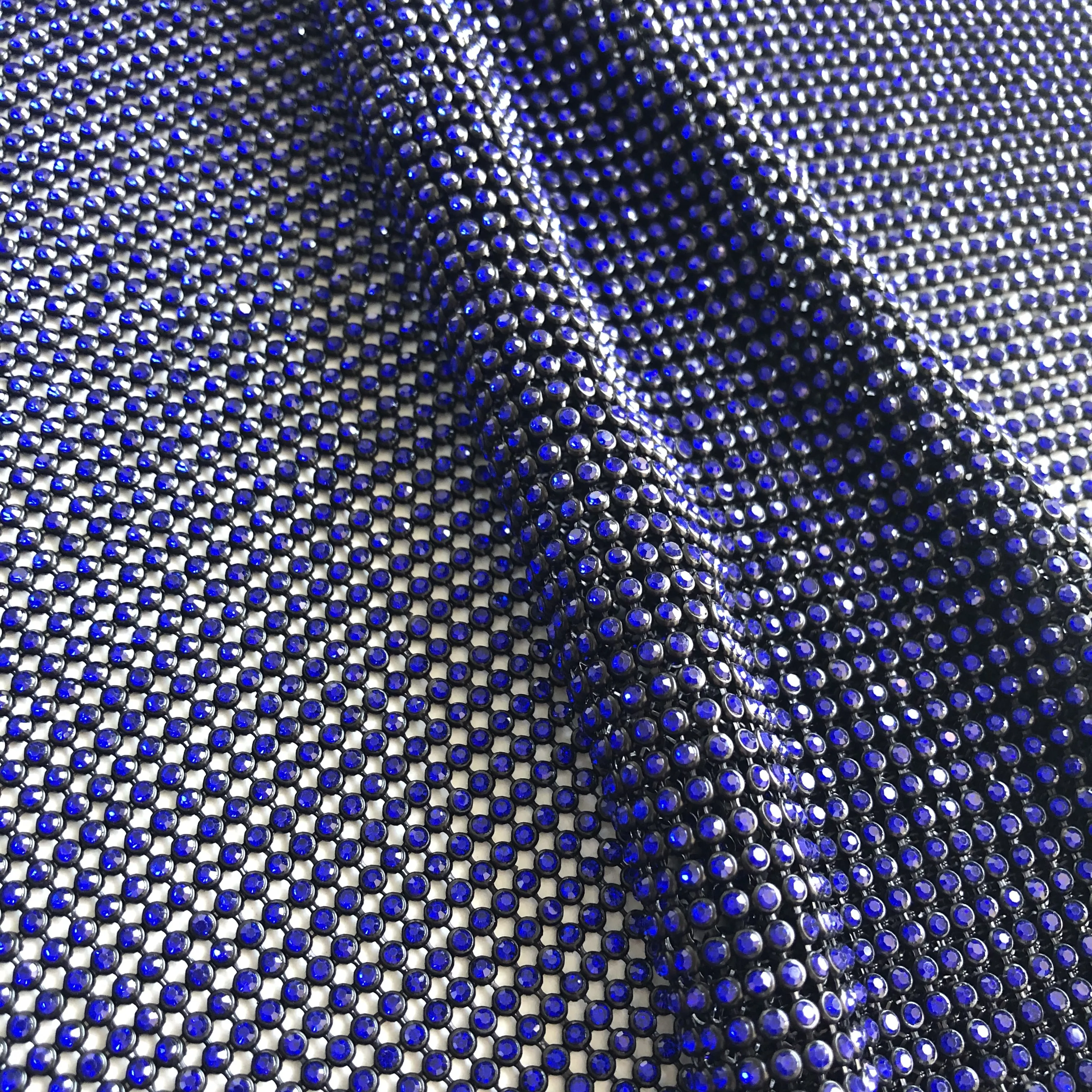 3mm Non Hot Fix Glue Sheet Rhinestone Crystal Strass Sheet Round Diamond Rhinestone Metal Mesh