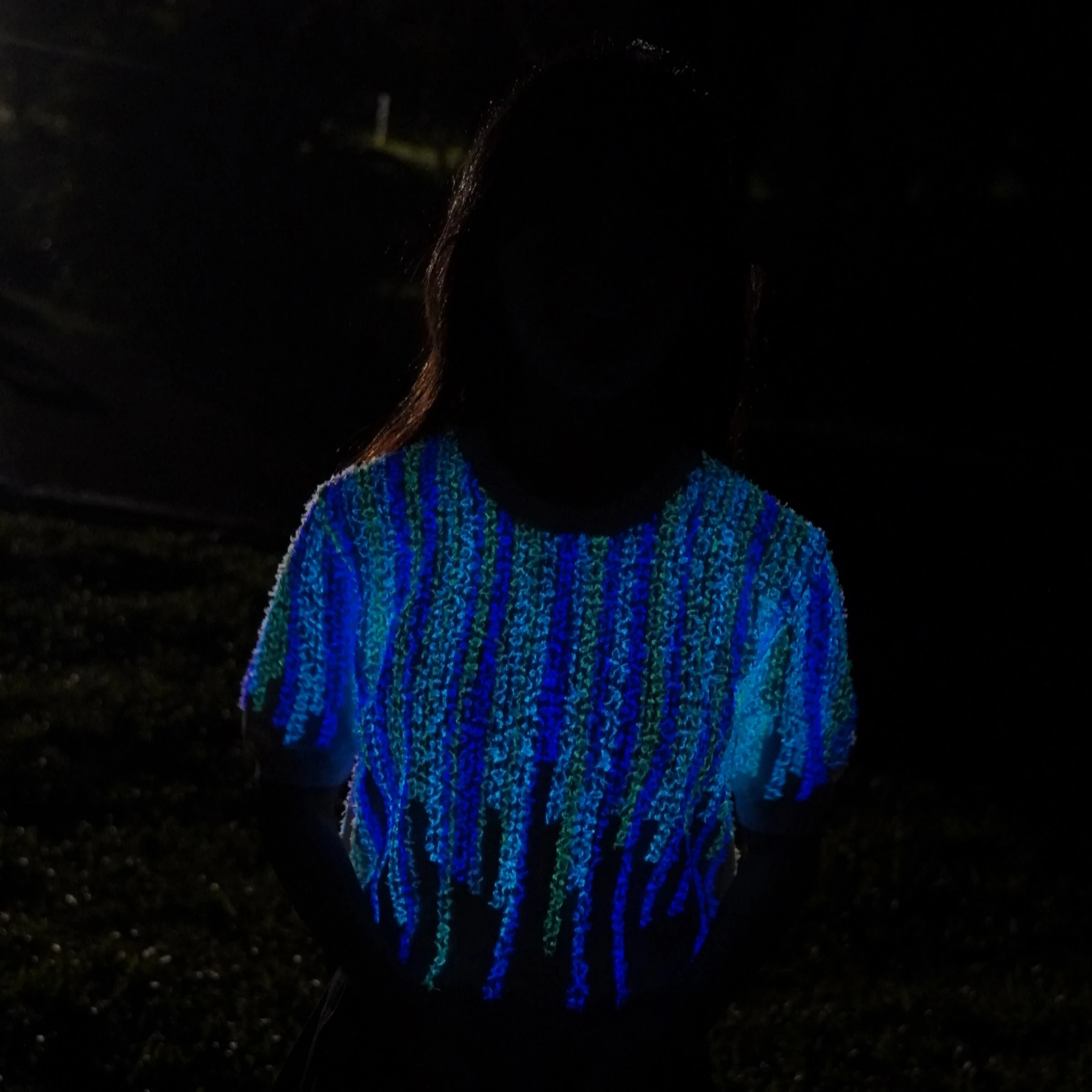 Can customize wholesale full reflective T-shirt, with cool personality of high quality luminous yarn T-shirt yarn