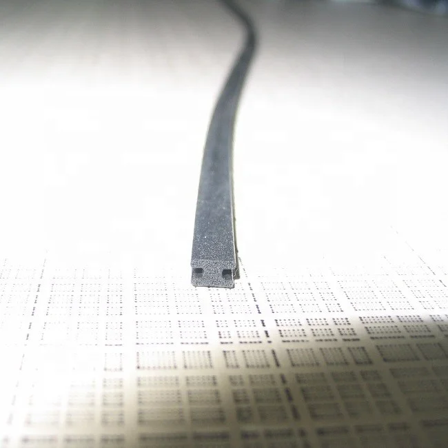  Прямая продажа от производителя квадратная продолговатая плоская вспененная силиконовая резиновая Мягкая уплотнительная лента для окна